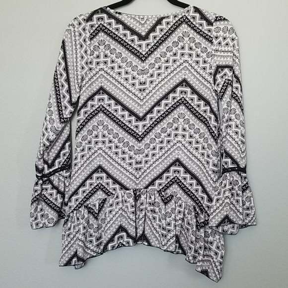 About a girl Hippie Cottagecore Boho bell sleeve chevron tunic XS - Picture 7 of 7